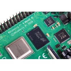 Raspberry Pi 4 Modèle B, SoC BCM2711, RAM 2Go DDR4, USB 3.0, PoEo, MicroSD, Linux, Wifi, 2x micro HDMI